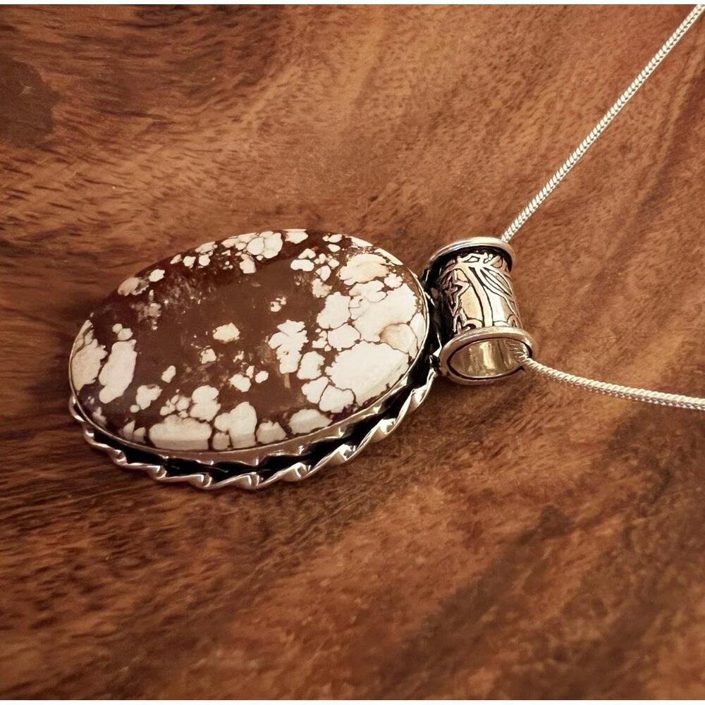 GORGEOUS WILD HORSE JASPER PENDANT - Picture 5 of 12